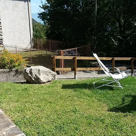 Piccola Perla * Livo (Lombardy)